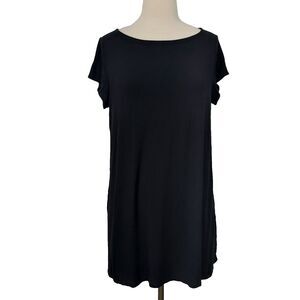EILEEN FISHER Tunic Top Stretch Comfy Flowy Short Sleeve Black Minimalist Sz L
